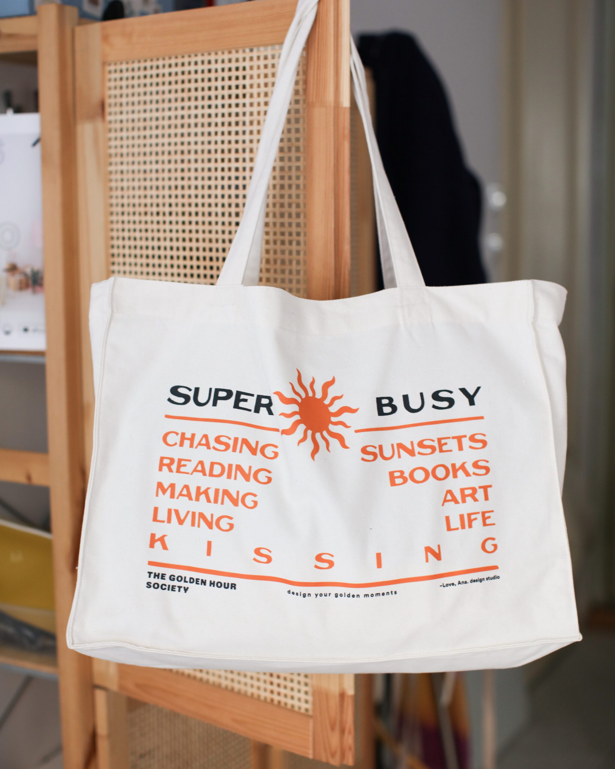 SUPER BUSY canvas tote