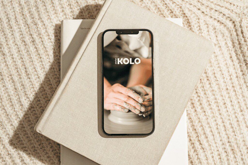 KOLO – phone